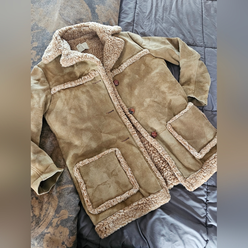 Very Vintage Faux Sheepskin Shearling Style Size Med.